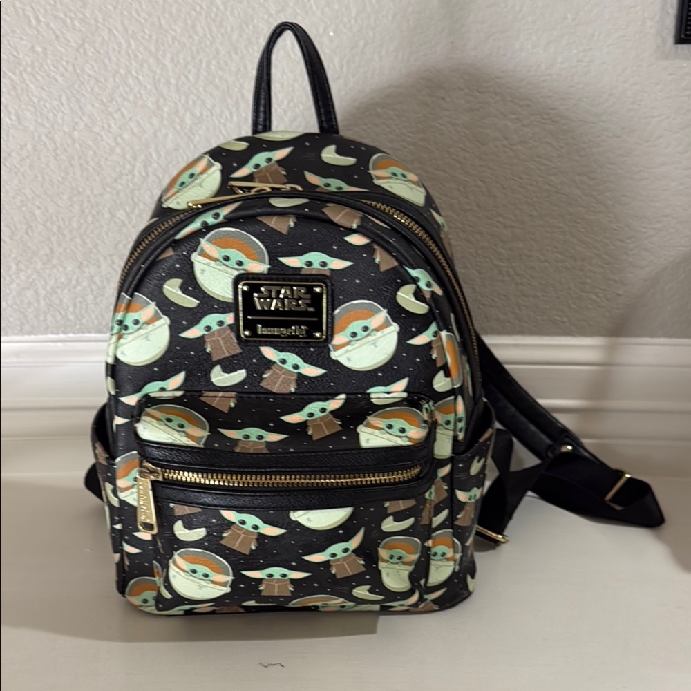 Loungefly Star Wars Mini Bag - Black and Green
